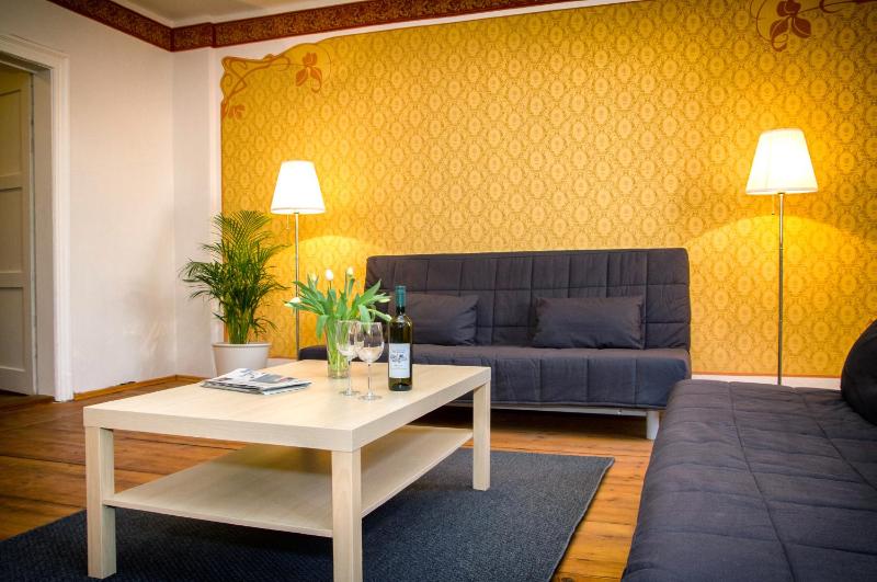 Aparthotel Mitte - image 9