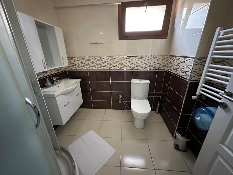 Standard Double Room image 2