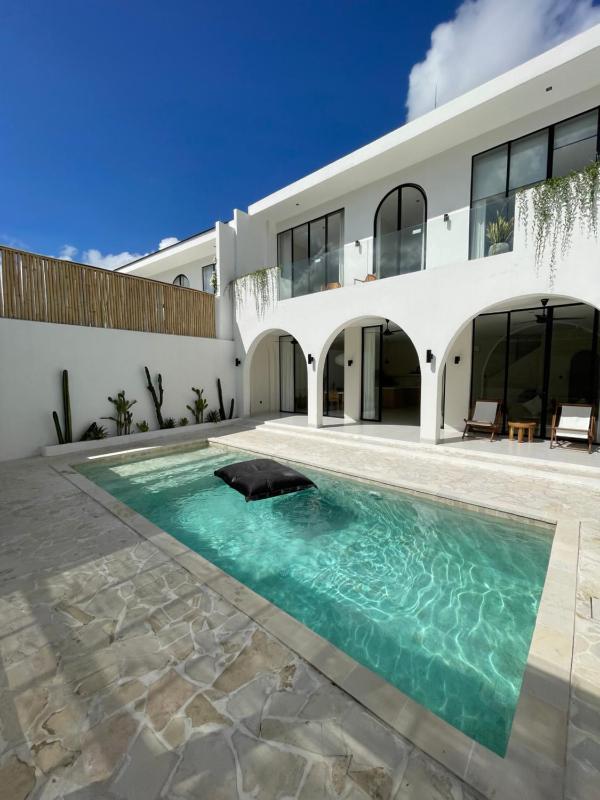 Chic Mediteranean 2 BR Villa w private pool Canggu Images