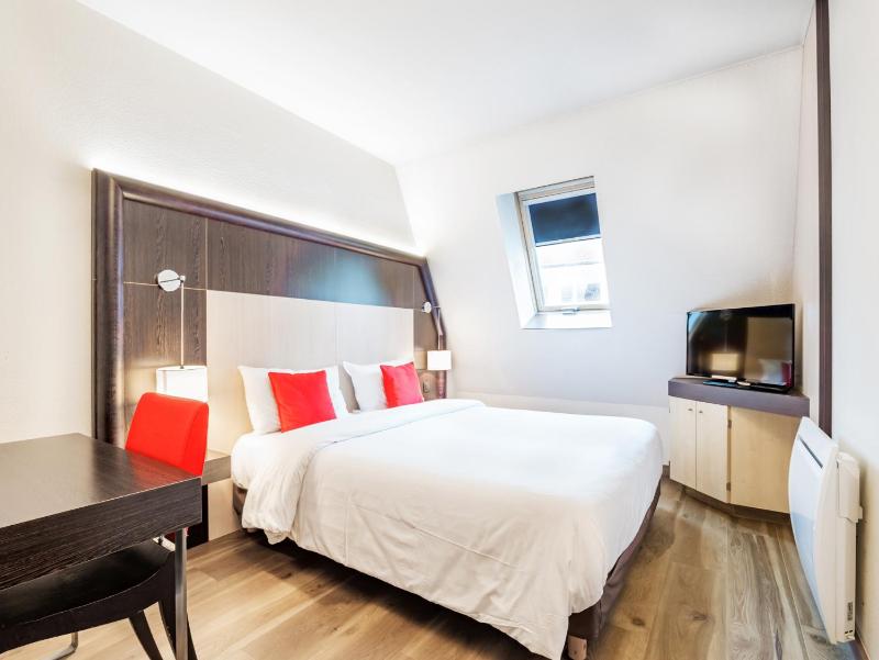 Budget Double Room image 3