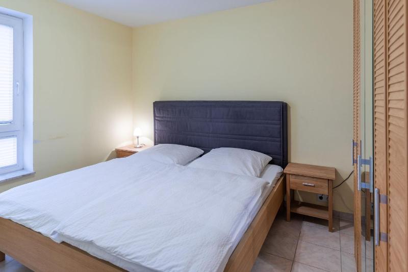 One-Bedroom Apartment with Balcony image 4