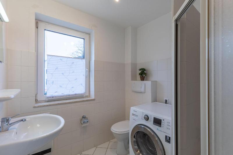 One-Bedroom Apartment with Balcony image 3