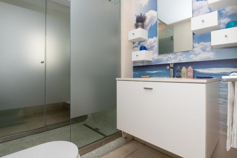 Rentalmar Port Cristal - image 25