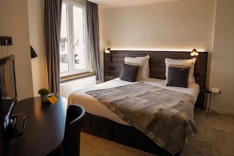 Standard Room image 3