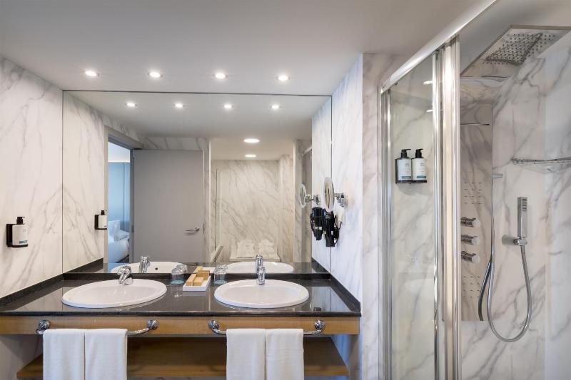 Junior Suite image 3