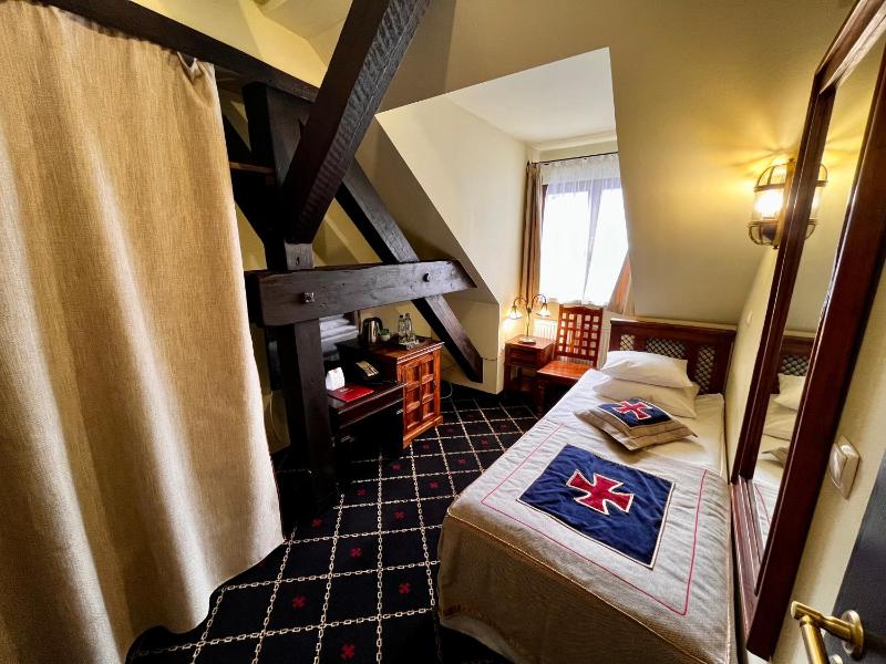 Economy Single Room image 3