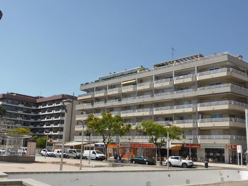 Apartamentos Navarra Familidays 044 - image 8