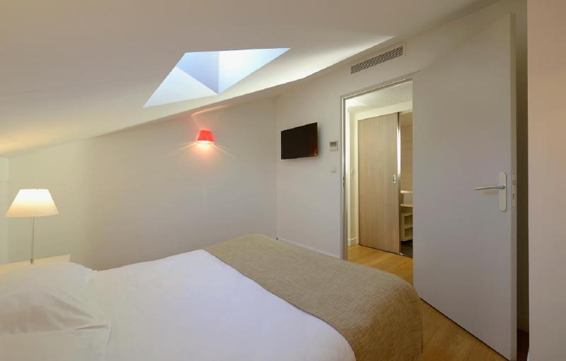 Duplex Apartment - City Side (2 Adults + 2 Children) image 1