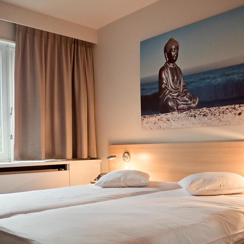 Standard Double or Twin Room image 2