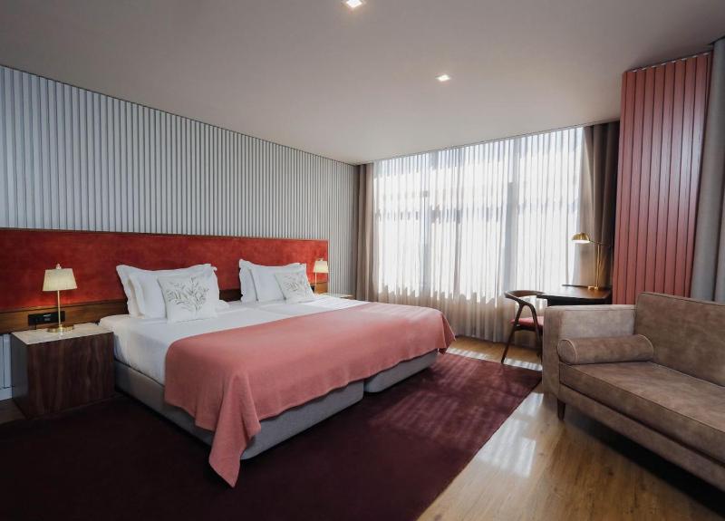 Executive Suite image 1