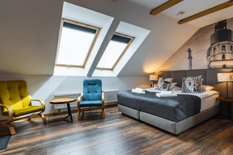 Double or Twin Room image 2