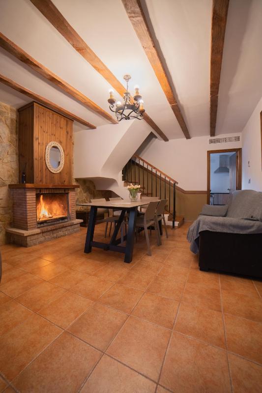 Two-Bedroom House (7 Adults) image 1