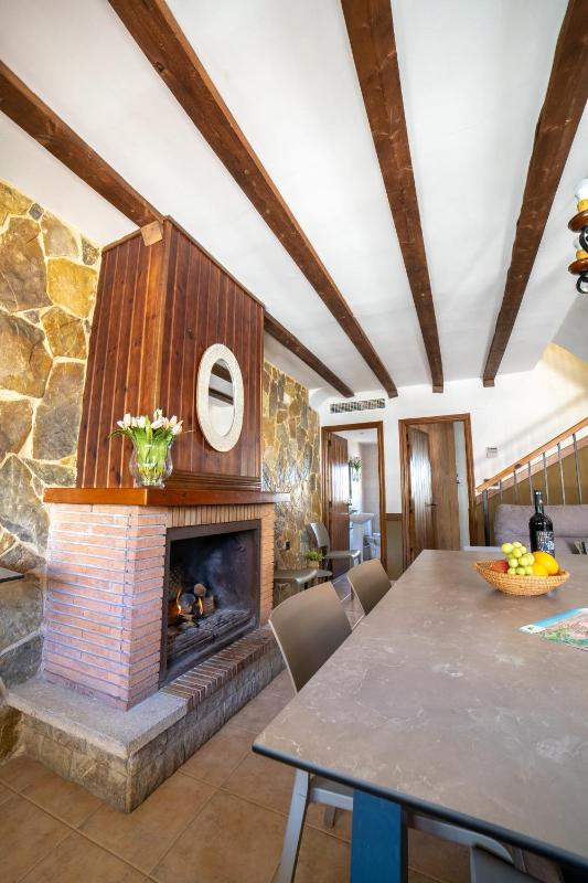 Three-Bedroom House image 2