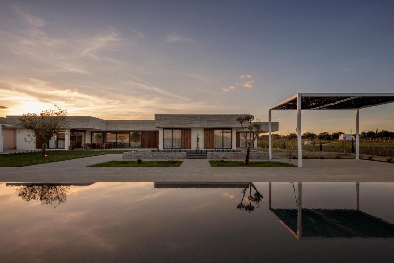 Villa with Private Pool image 4