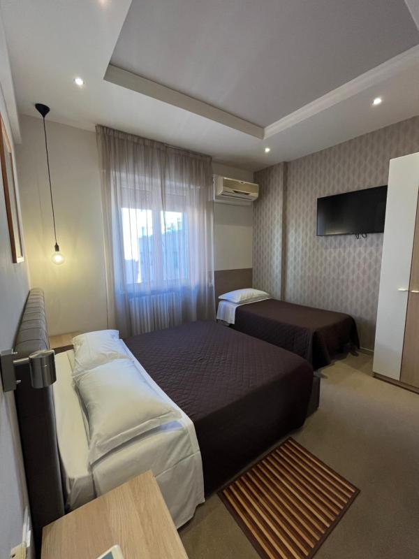 Triple Room image 1