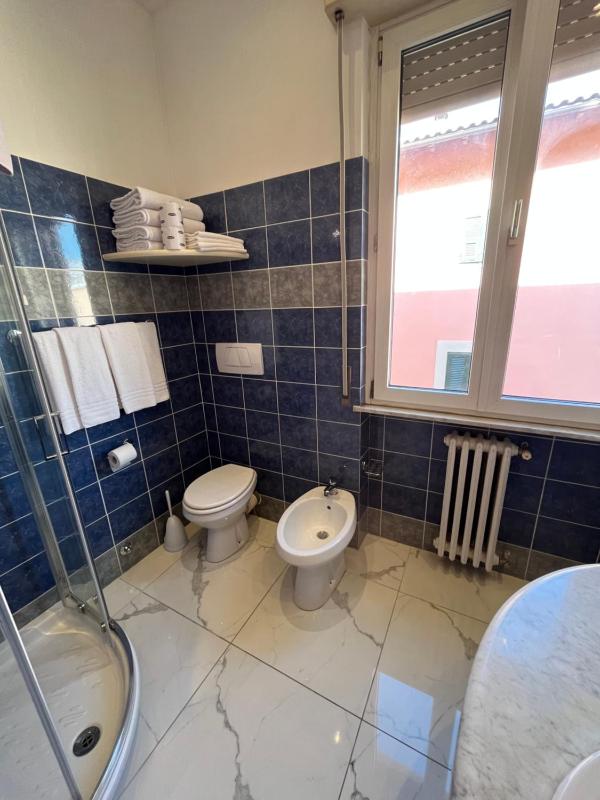 Family Room (2 Adults + 2 Children) image 2