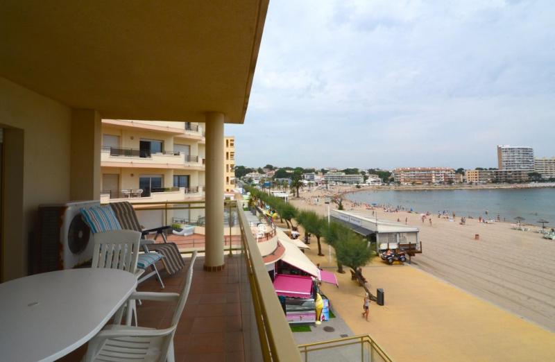 Margarida - image 13
