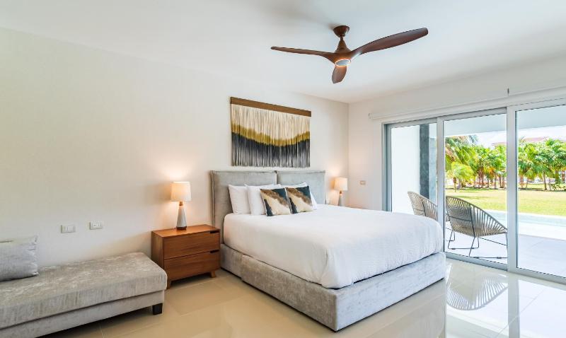 402N Casa Lucerna apts - image 33