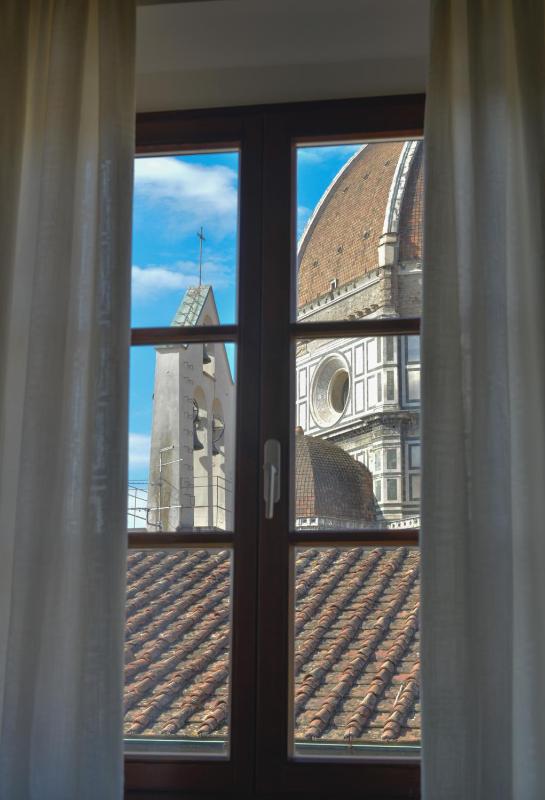 Windows on Dome Luxury Rooftop - image 10