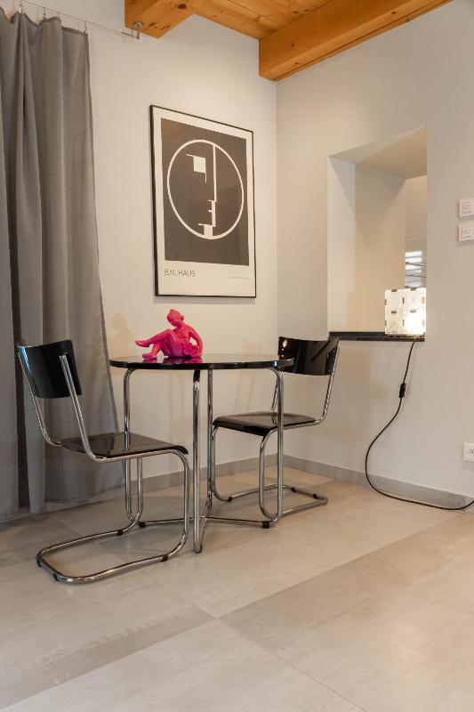 Apartment image 4