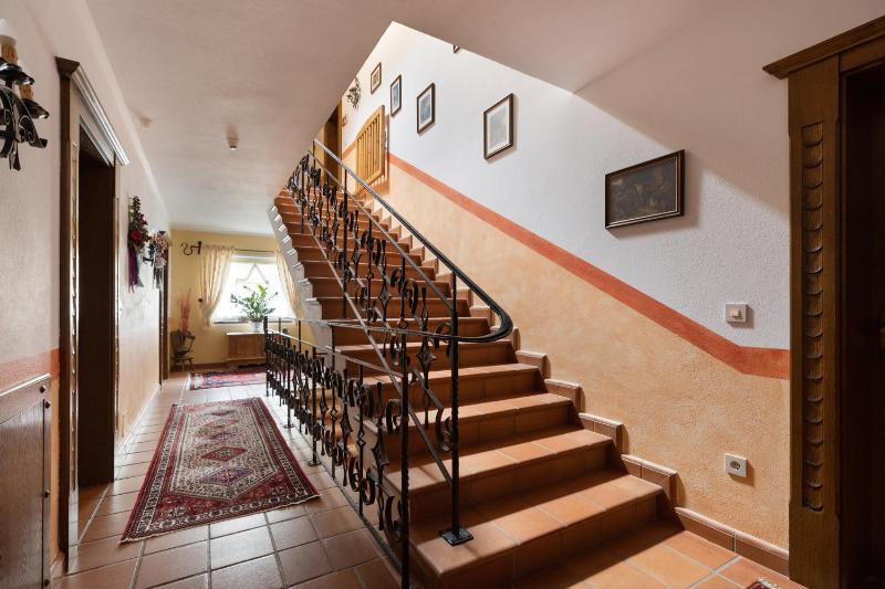 Three-Bedroom Apartment (6 Adults) image 4