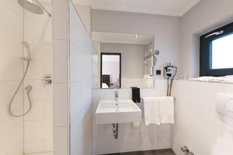 Triple Room image 4