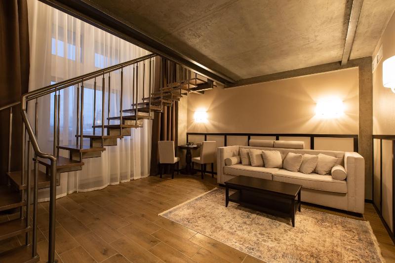Deluxe Apartment image 1