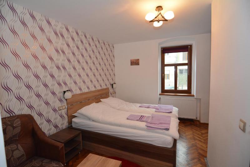 Apartament Supercentral Sibiu - image 14