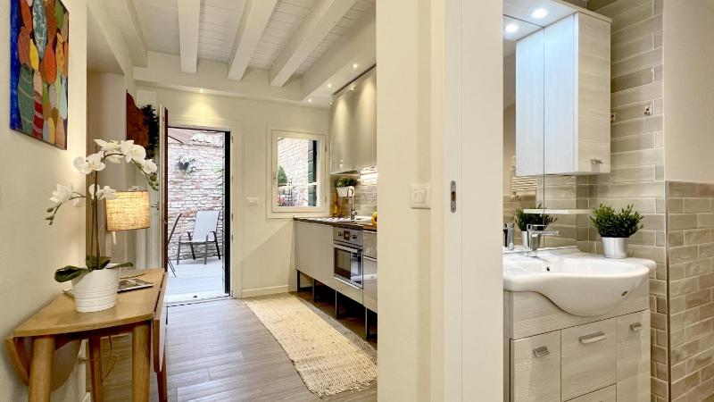 Apartment with Terrace image 2
