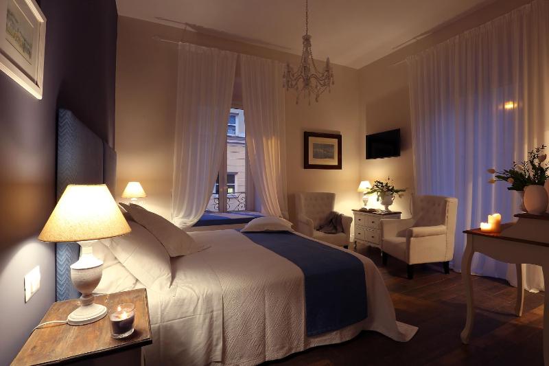 Triple Room image 3