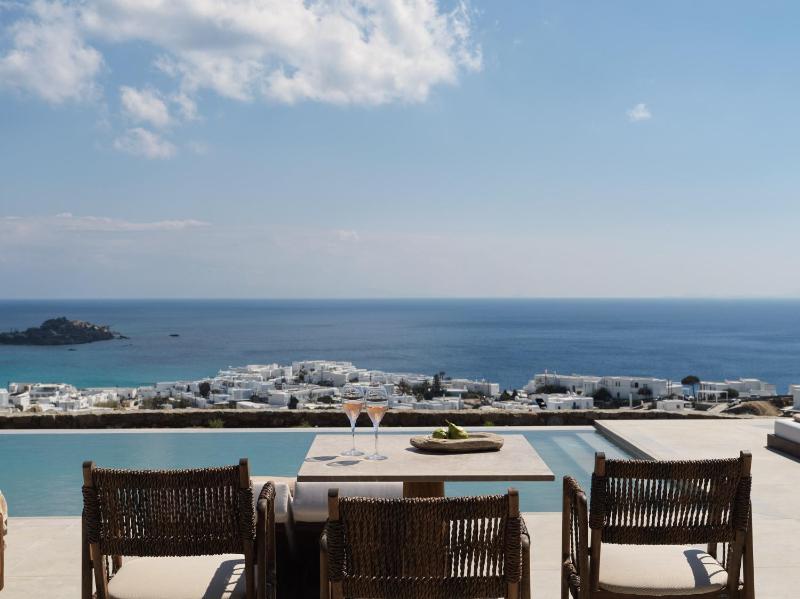 Ezio Bo Luxury Living - image 9