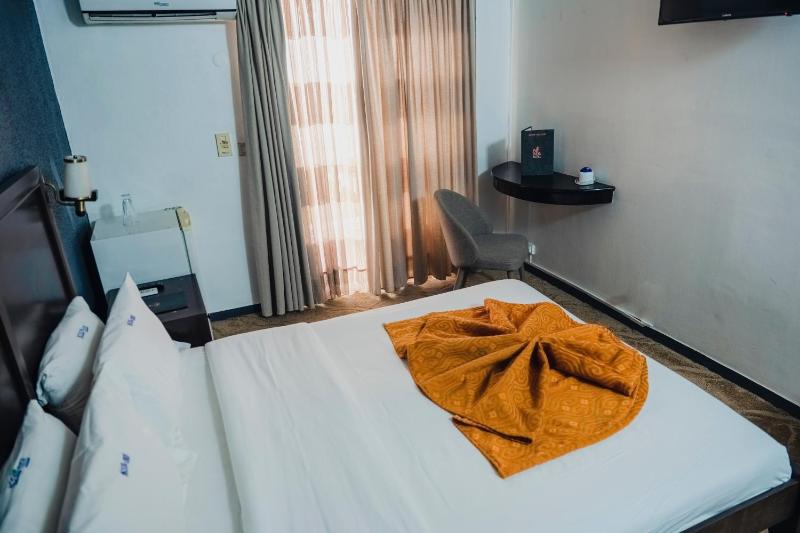 Hotel Nina - image 7