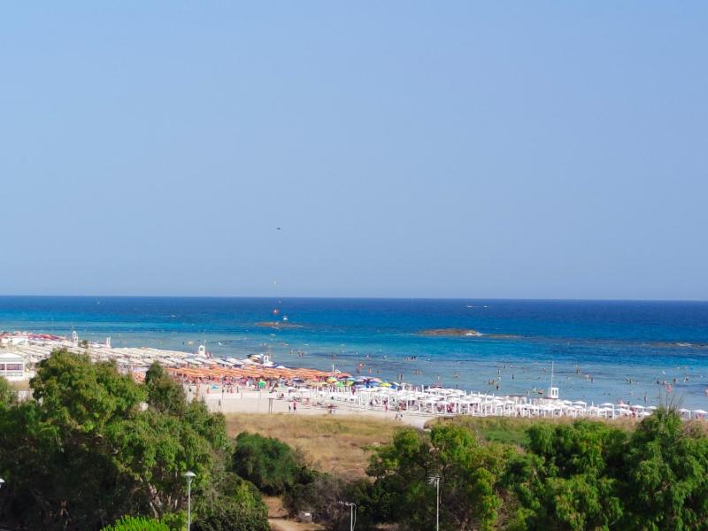 Triple Room with Sea View image 2