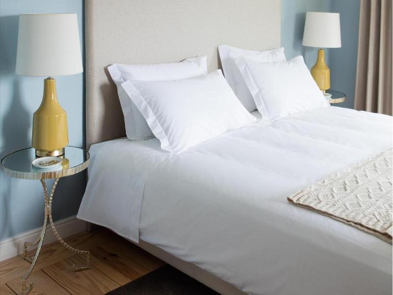 Deluxe Double or Twin Room with River View image 4