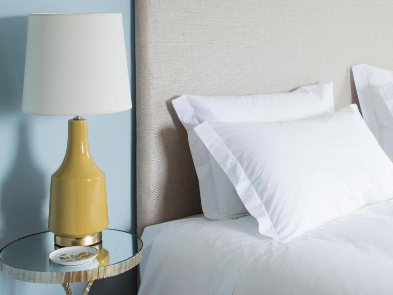 Deluxe Double or Twin Room with River View image 2