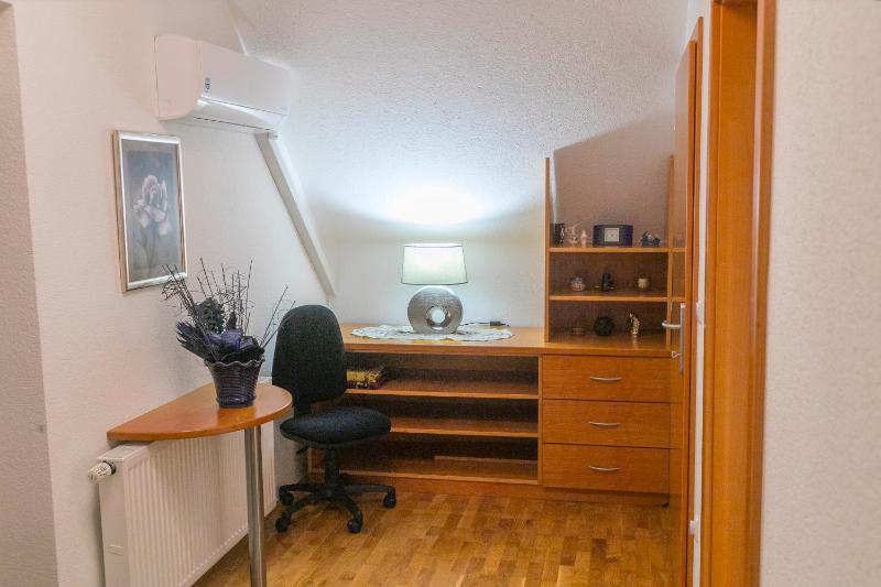 Three-Bedroom Villa image 3