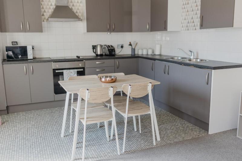 Apartment image 4