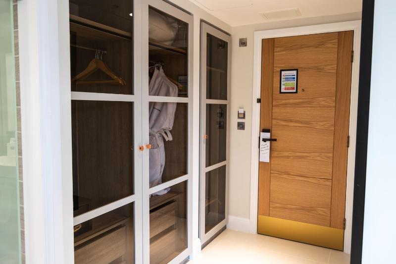 Winander Club Lime Lake View Rooms image 3
