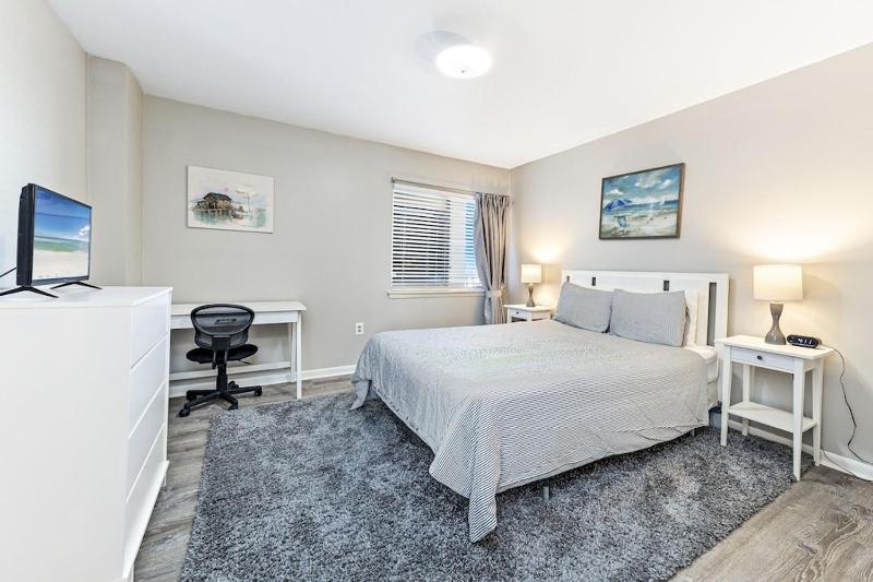 Edgewater West Unit 85 - image 23
