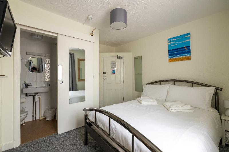 Seaspray Guest House - image 5