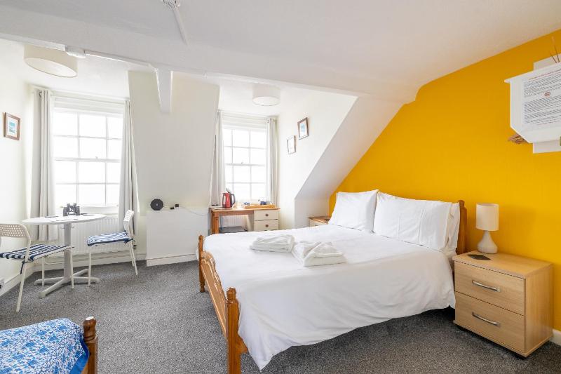 Seaspray Guest House - image 13