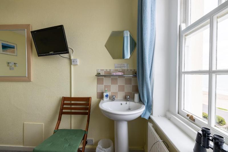 Seaspray Guest House - image 8