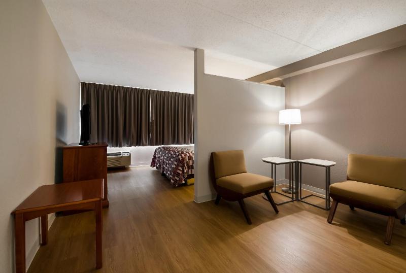 King Suite image 3