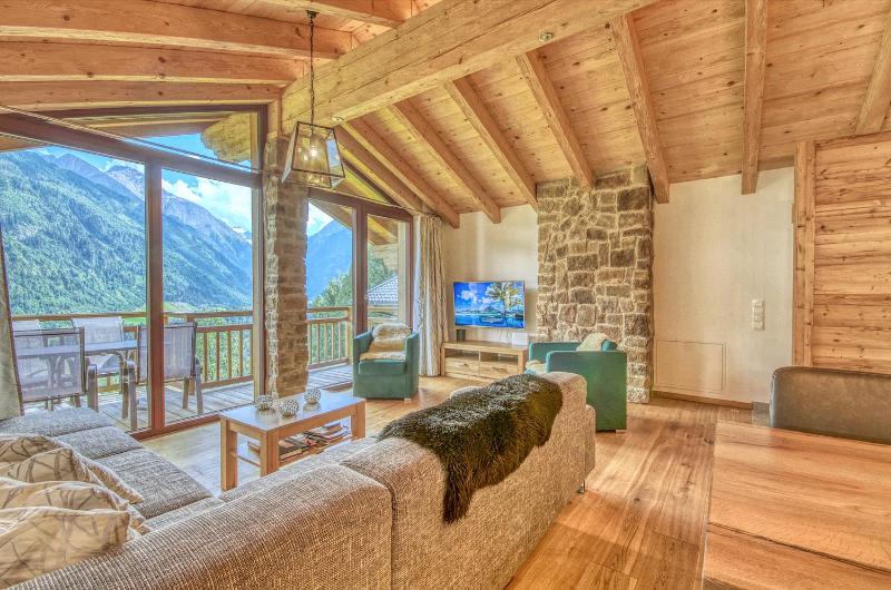 Ski-in Ski-out Chalet Maiskogel 13A - by Alpen Apartments Images