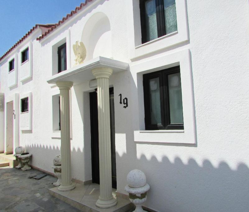 Apartment - Split Level image 3