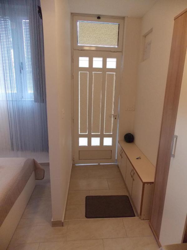 Standard Double Room image 3