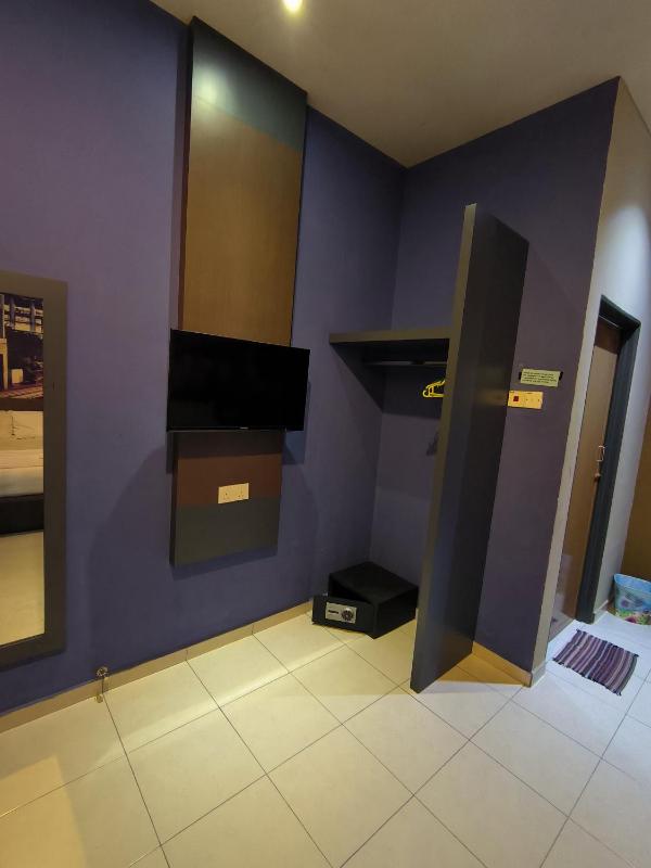 GOLDEN GUEST HOUSE KUANTAN - image 10