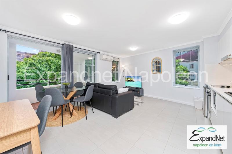 Deluxe Apartment image 3