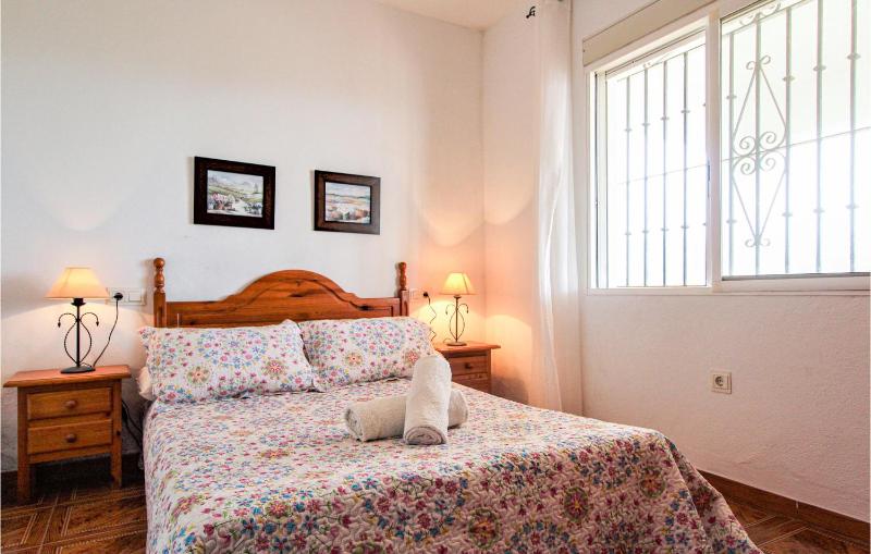 Three-Bedroom Holiday Home  image 4