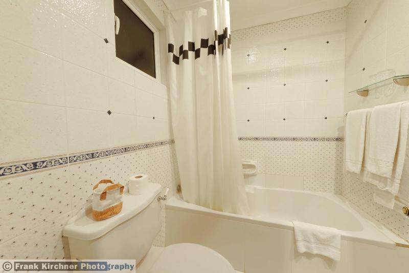 Hotel Castille - image 10